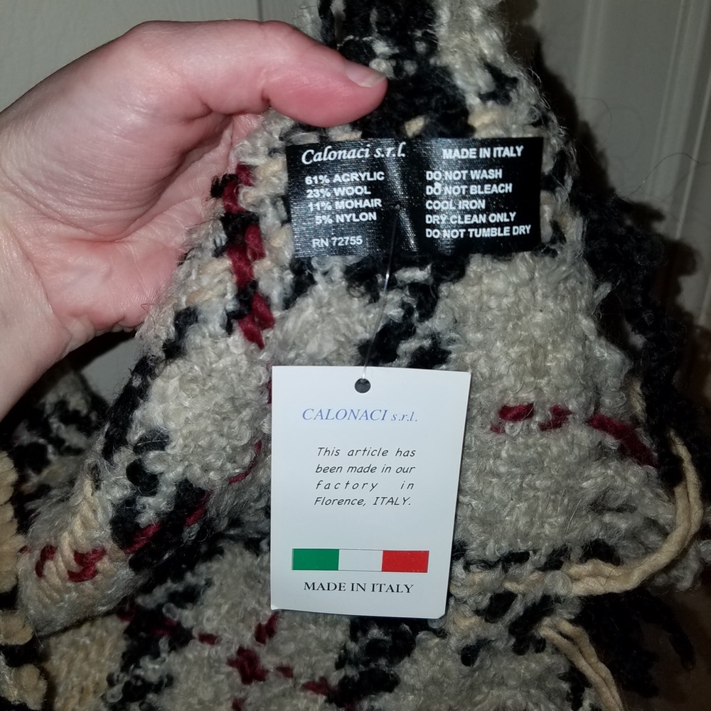 Scarf - Picture 2 of 2